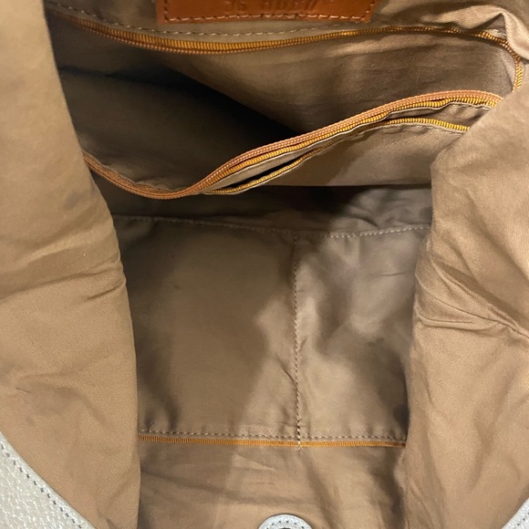 Hobo Sheila Silver Women's Handbag - Picture 11 of 13